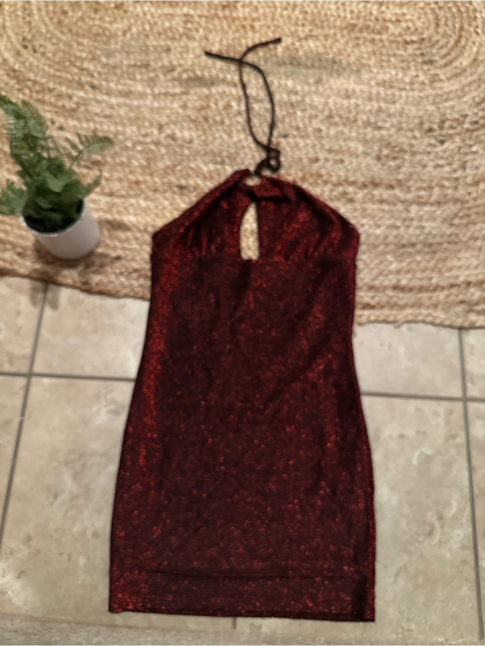 RES GLITTER HALTER MINI DRESS